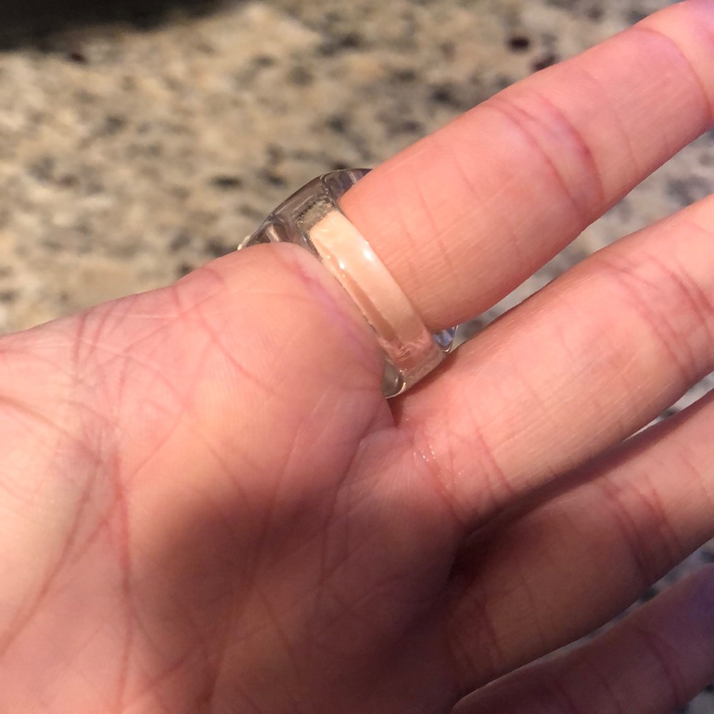 Studded ring - Picture 3 of 3